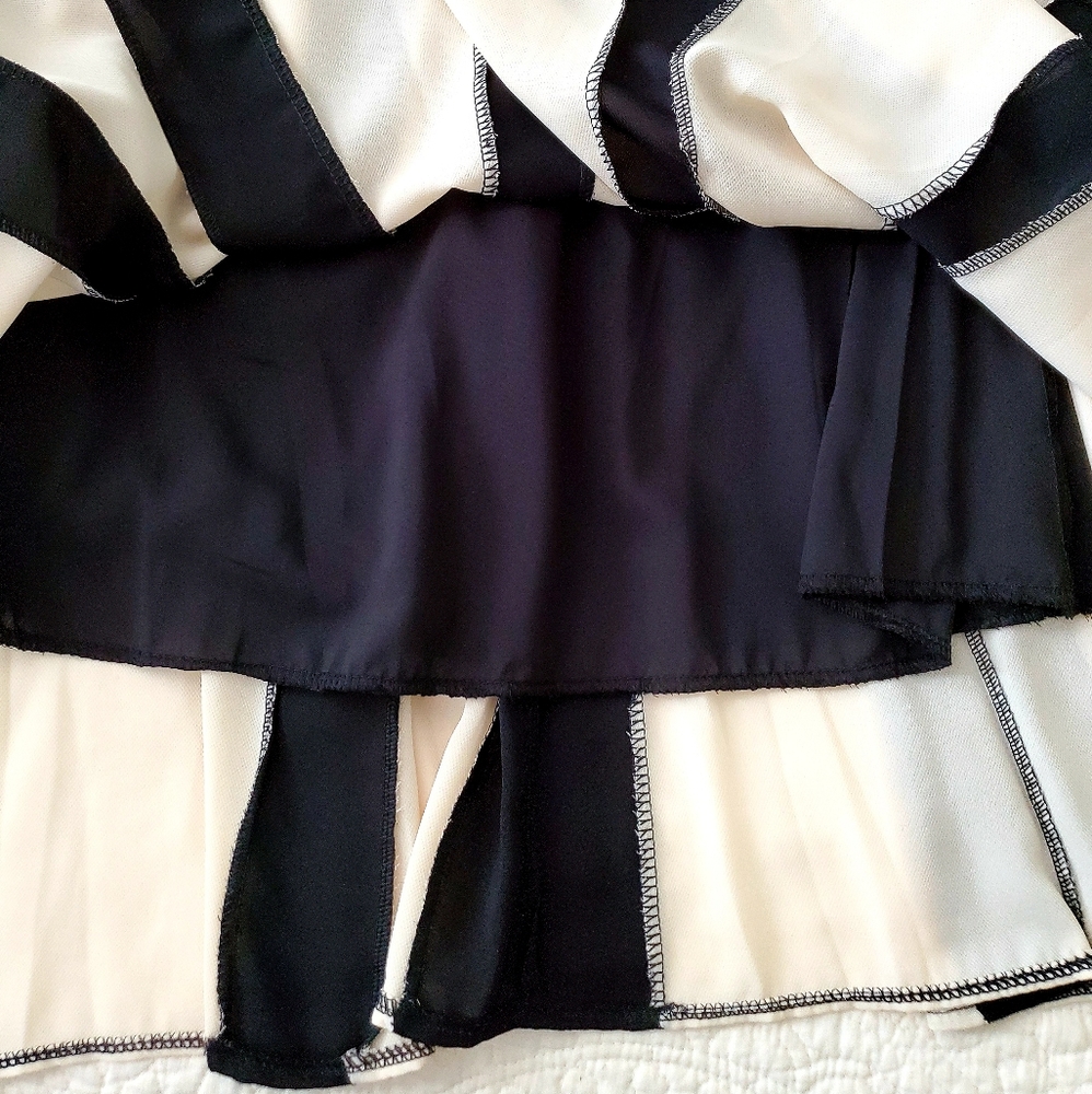 🥳FINAL PRICE👍‼️🖤🤍 NWT👗Beautiful Leo Rosi black and beige dress - Picture 6 of 9